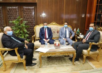 محافظ المنوفية يستقبل رئيس جامعة مدينة السادات ويكرم مدير الأمن الوطنى