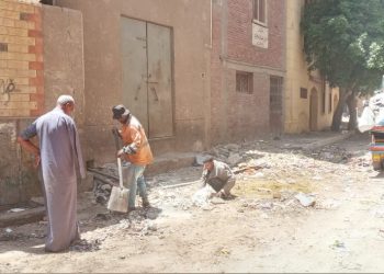 مركز رصد بجامعة حلوان  يتفقد احتياجات المواطنين “بكفر العلو”