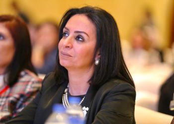 في لقاء بعنوان ” لا تسامح مع التحرش” الجامعة الأمريكية بالقاهرة تستضيف  رئيس القومي للمرأة