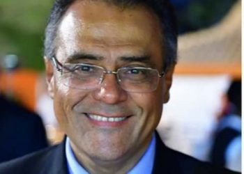  نائب جامعة عين شمس: نناقش خطوات تفعيل نظام التعليم الهجين