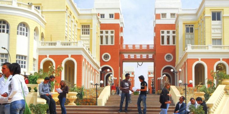 “البريطانية”  تتصدر الجامعات الخاصة فى التصنفيات العالمية .. المركزالتاسع فى تصنيف  CWUR”” لعامي 2020-2021  وفى المركز الاول فى ” يو إس نيوز” لعامين متتالين