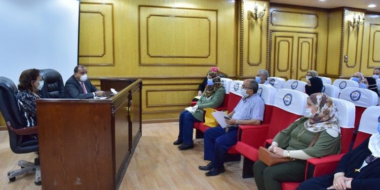 رئيس جامعة بني سويف: لدينا استراتيجية متكاملة لتحسين كفاءة القيادات الإدارية