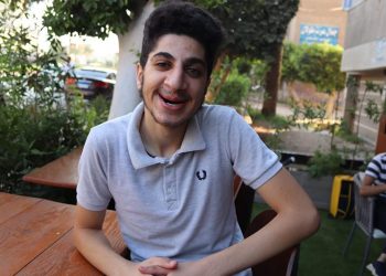 «أنا شكلي قبيح».. قصة طالب يشعل مواقع التواصل الاجتماعي بسبب اختبارات القدرات