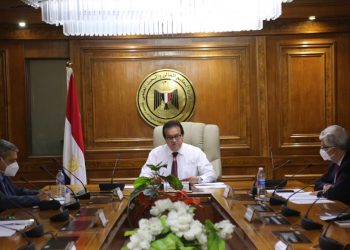 التعليم العالي : ٢٠٠ منحة دراسية للمتفوقين للدراسة في الجامعات الأهلية الجديدة