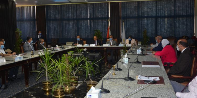 مجلس جامعة الزقازيق