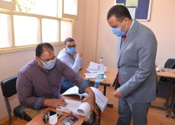 نائب رئيس جامعة أسيوط يدعو شباب جامعات مصر للمشاركة في انتخابات مجلس الشيوخ