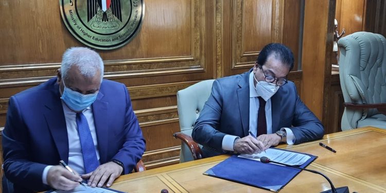 الحاق خريجى الثانوية الأزهرية بجامعة جنوب الوادى