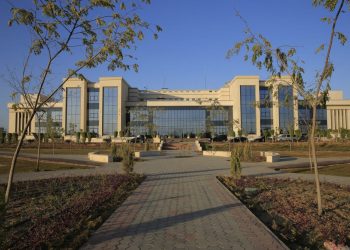 جامعة العلوم والتكنولوجيا بـ زويل تعلن فتح باب القبول لطلاب الثانوية العامة 