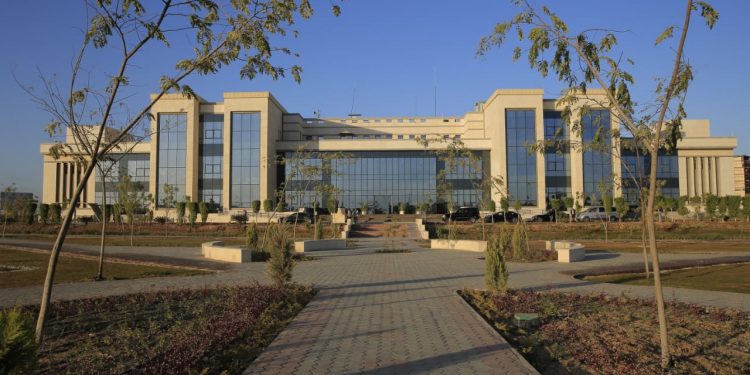 جامعة العلوم والتكنولوجيا بـ زويل تعلن فتح باب القبول لطلاب الثانوية العامة