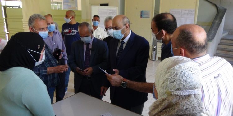 رئيس جامعة المنيا يتفقد اختبار القدرات بـ”الفنون الجميلة” في أولى أيامها