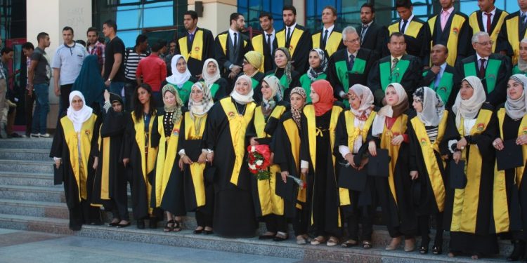 الإحصاء: 6.2% زيادة في أعداد خريجي التعليم العالي عام 2019