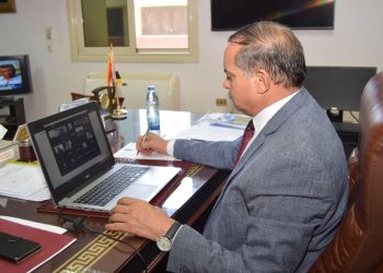 جامعة سوهاج تشارك فى ملتقى التوظيف الافتراضى الأول للجامعات المصرية