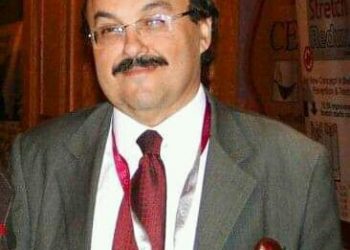 وزير التعليم العالي ينعي الدكتور خالد مكين أستاذ الجراحة بطب القاهرة