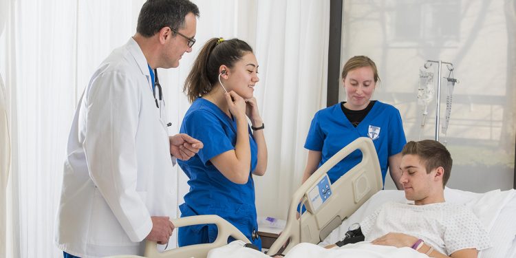 قواعد القبول الإقليمي بالمعاهد الفنية الصحية التابعة لوزارة الصحة والسكان بـ تنسيق الجامعات 2020