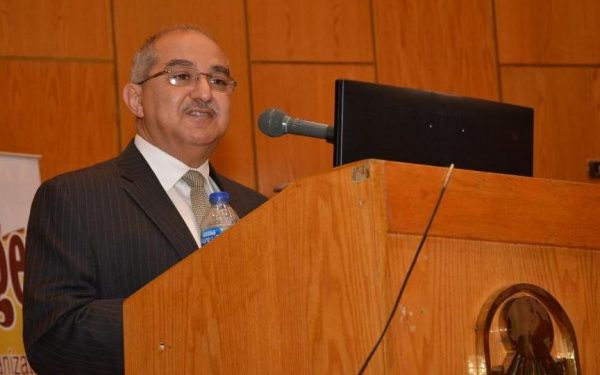 جامعة أسيوط تعلن توفير علاج مجانى لـ27 طالب مصاب بفيروس «C»