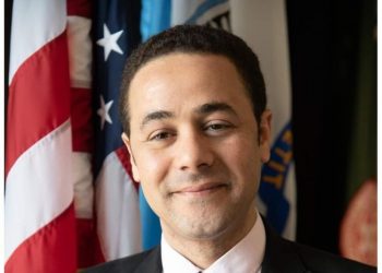 اختيار أستاذ بـ جامعة أسيوط كأول باحث مصري وعربي ضمن هيئة تحرير مجلة عالمية