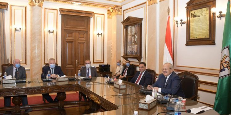 الخشت بتكلفة 5مليار جنيه تطويرالطواريء بقصر العيني والمنيل التخصصي وأبو الريش ومعهد الأورام