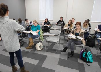 تنسيق المرحلة الثالثة 2020.. شروط التقديم في المعهد العالي للغات