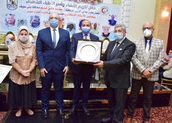 رئيس جامعة بني سويف يقرر إعفاء أبناء شهداء الجيش الأبيض من المصروفات الدراسية