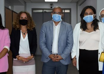 مناقشة مشروعات تخرج كلية الدراسات القانونية ب الجامعة الألمانية