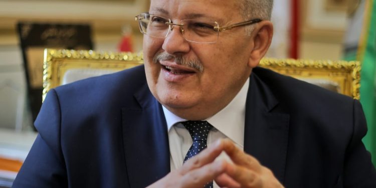 الخشت: لا زيادة في مصروفات الدراسة بجامعة القاهرة