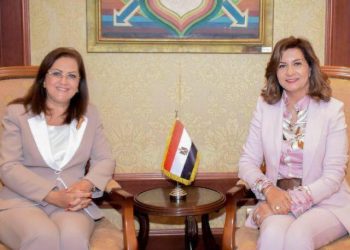 وزيرتا الهالتخطيط والهجرة