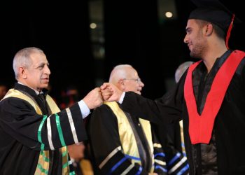 الأكاديمية العربية تحتفل بتخريج ١٣٥ طالبًا من أبنائها بفرع بورسعيد