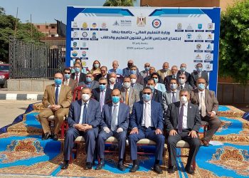 «الأعلى للتعليم والطلاب» يناقش استعدادات العام الدراسى الجديد والتعليم الهجين