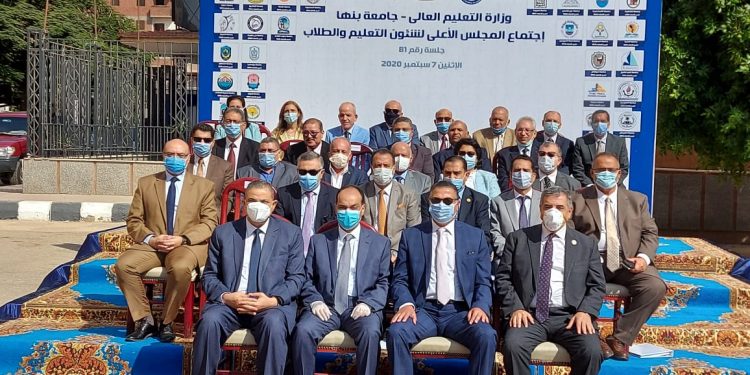 «الأعلى للتعليم والطلاب» يناقش استعدادات العام الدراسى الجديد والتعليم الهجين