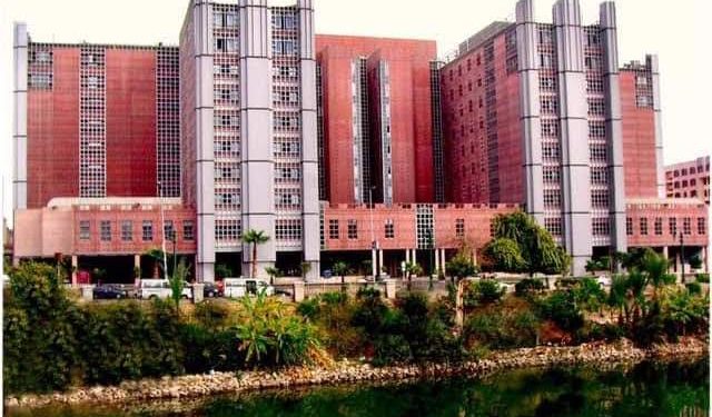 جامعة القاهرة تدرس تحويل الفرنساوي إلى وحدة للعلاج الاقتصادي والمجاني