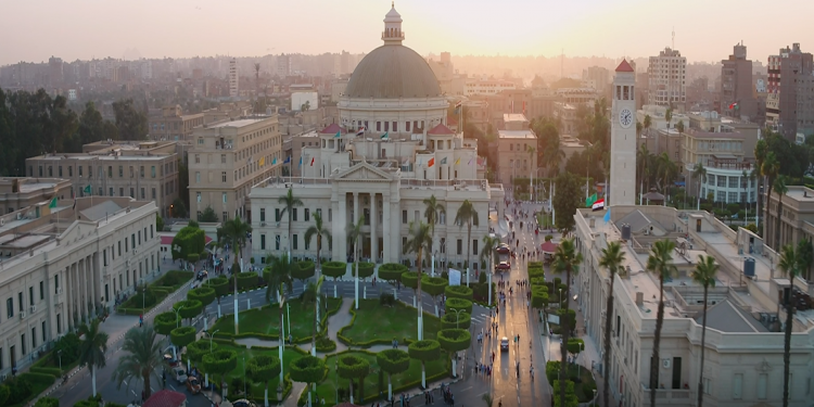 انفوجراف.. خطة جامعة القاهرة لتطبيق التعليم الإلكترونى خلال العام الدراسى الجديد