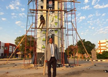 رئيس جامعة أسوان: اعتماد ساعة الجامعة الناطقة بإذاعة جنوب الصعيد