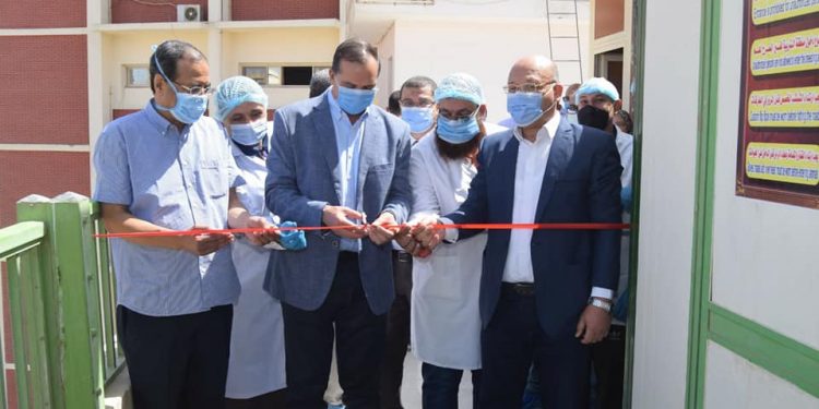 جامعة سوهاج تفتتح وحدة أبحاث تجارب الحيوانات بكلية الطب البشري