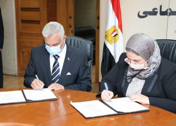 «مبارك والقباج» يوقعان بروتوكولا لإنشاء وحدة للتضامن الاجتماعي بجامعة المنوفية