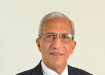 الجامعة البريطانية تهنئ "بهي الدين" لحصوله على جائزة النيل في العلوم التكنولوجية المتقدمة