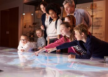 التعليم في 24 ساعة.. الرئاسة تمنح تراخيص مؤقة لحضانات الأطفال.. وموعد إعلان نتيجة تقليل الاغتراب لطلاب الشهادات الفنية