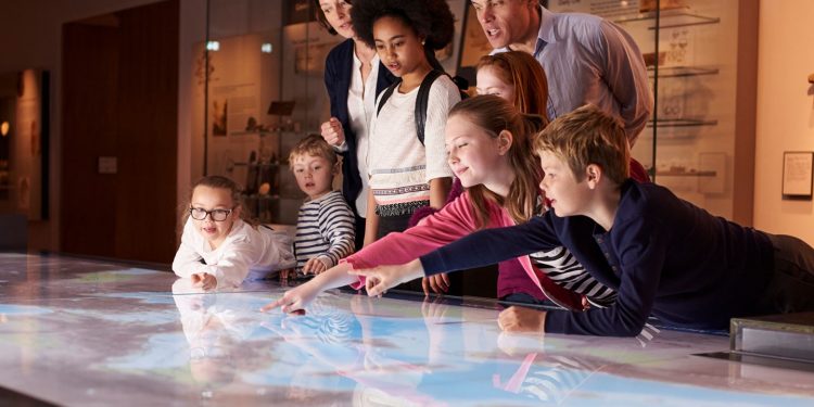 التعليم في 24 ساعة.. الرئاسة تمنح تراخيص مؤقة لحضانات الأطفال.. وموعد إعلان نتيجة تقليل الاغتراب لطلاب الشهادات الفنية