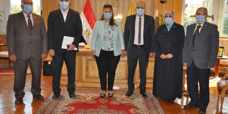 للعام السادس على التوالي...تجديد شهادة الأيزو لجامعة حلوان