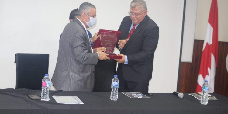 الكلية الكندية الدولية تنظم ندوة حول التحول الرقمي وأحدث التطورات في قطاع الاتصالات