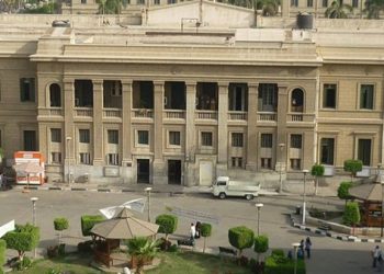 آداب القاهرة: 15 أكتوبر الموعد الأخير لتقديم الالتماسات للدراسات العليا