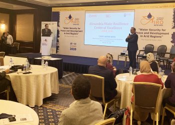 مركز التميز بالجامعة الأمريكية بالقاهرة يشارك في أسبوع القاهرة للمياه