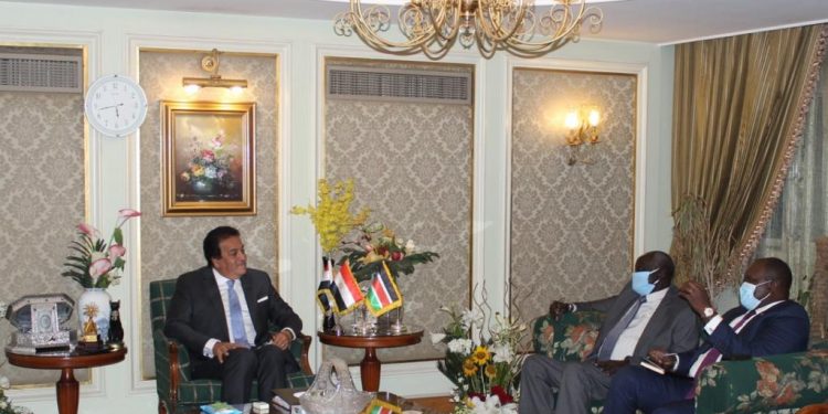 مؤتمر صحفى لوزراء التعليم المصرى والسودانى