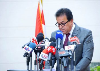 وزير التعليم العالي: جامعة الملك سلمان تقدم برامج دراسية تتناسب مع طبيعة مدنها الثلاثة