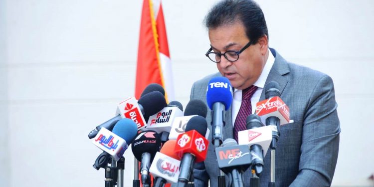 وزير التعليم العالي: جامعة الملك سلمان تقدم برامج دراسية تتناسب مع طبيعة مدنها الثلاثة