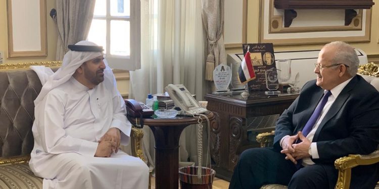 رئيس جامعة القاهرة يلتقى مدير مؤسسة محمد بن راشد للمعرفة