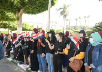 التعليم العالي في 24 ساعة.. رسميًا الجامعات الأهلية تطلق صافرة بدء الدراسة والحكومية تواصل استقبال الطلاب بالأنشطة وسط الإجراءات الاحترازية