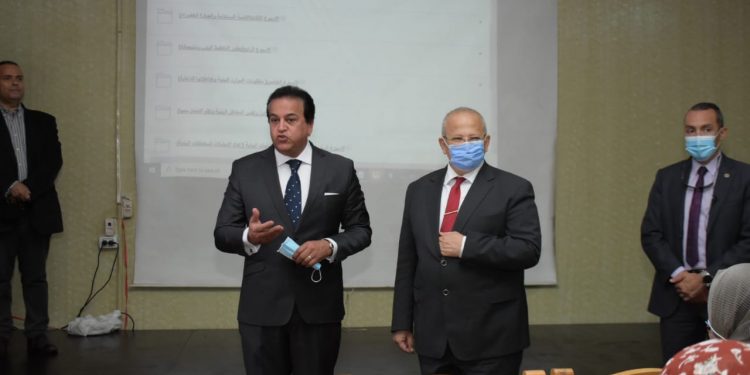 سنة أولى جامعة في زمن كورونا في 61 صورة