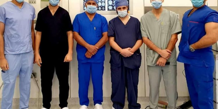 جامعة حلوان: نجاح الفريق الطبي بمستشفى بدر الجامعي بإجراء جراحة لاستئصال ورم في المخ لمريضة في ٣ ساعات