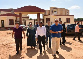 جولة تفقدية لرئيس جامعة السادات
