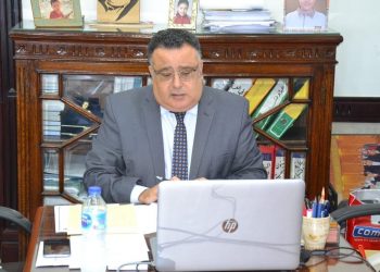 رئيس جامعة الإسكندرية